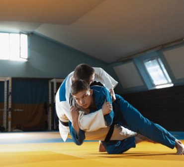 Jiu-Jitsu: El Arte Suave y la Estrategia en el Suelo